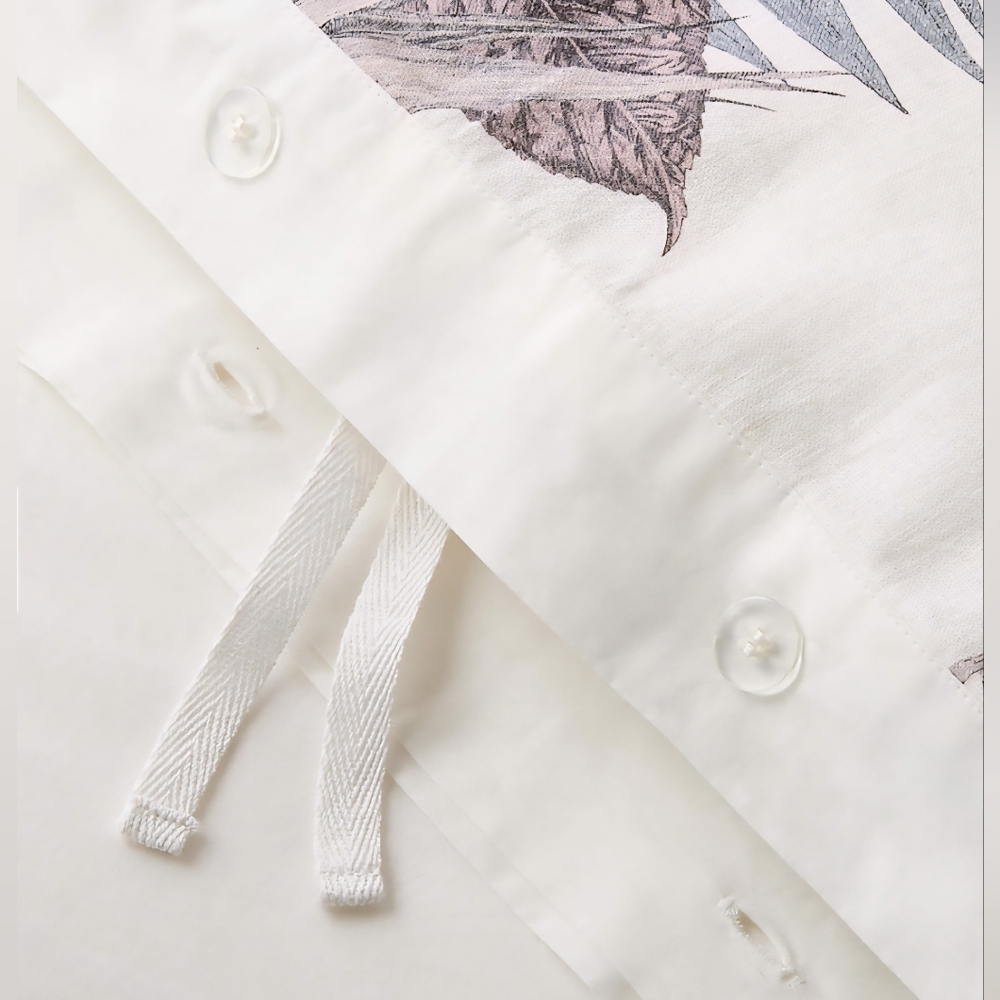 CB2 Eden Off White and Smoked Mauve Linen King Duvet Cover, Ratail $329.00 UAD - Picture 4 of 16